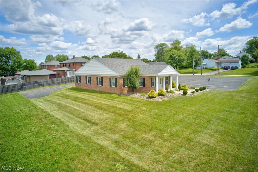 2894 Center Road Poland OH 44514