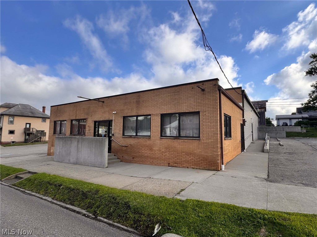 95 E Main Street Carrollton OH 44615