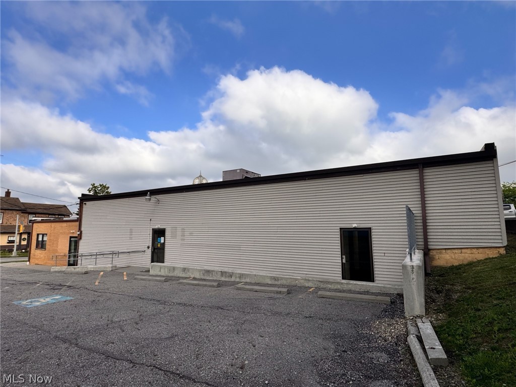 95 E Main Street Carrollton OH 44615