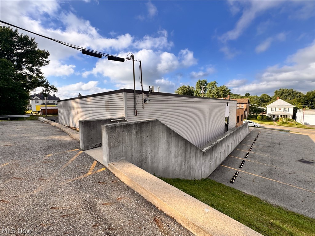 95 E Main Street Carrollton OH 44615