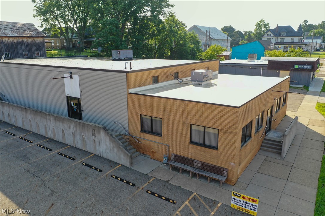 95 E Main Street Carrollton OH 44615