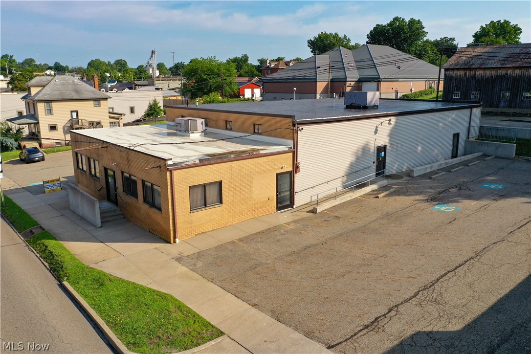 95 E Main Street Carrollton OH 44615