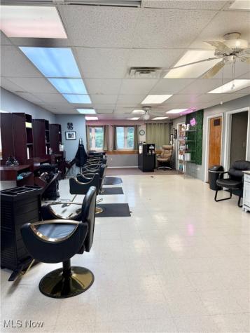 16793 St Clair Avenue East Liverpool OH 43920