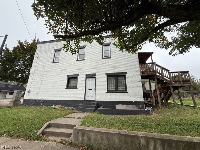 781 Lovers Lane Akron OH 44306