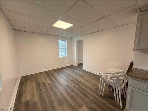 781 Lovers Lane Akron OH 44306