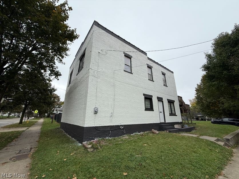 781 Lovers Lane Akron OH 44306