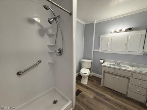 781 Lovers Lane Akron OH 44306
