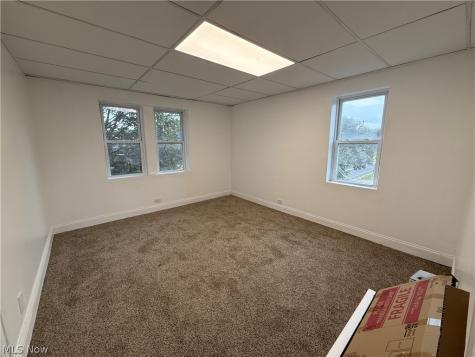 781 Lovers Lane Akron OH 44306