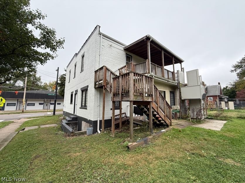 781 Lovers Lane Akron OH 44306