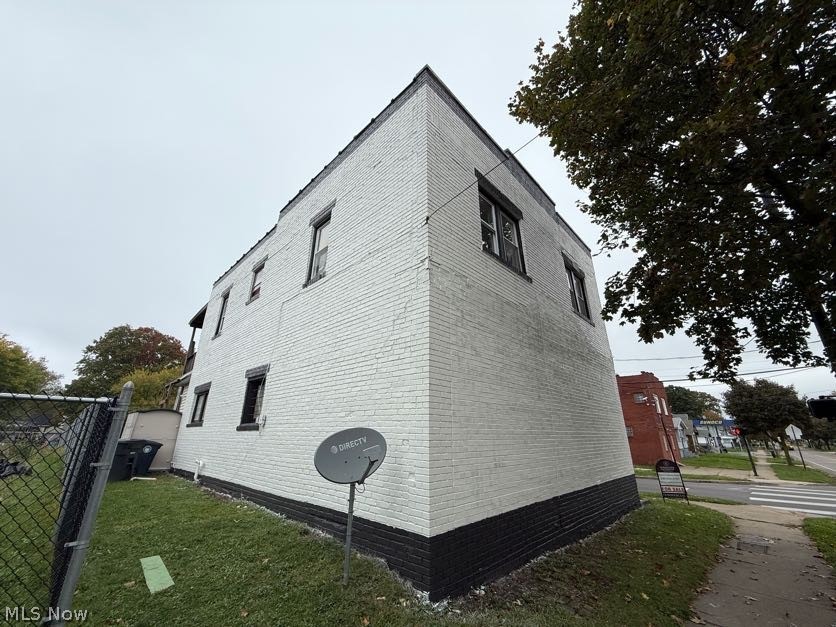 781 Lovers Lane Akron OH 44306