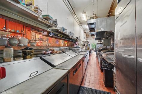 2097 Front Street Cuyahoga Falls OH 44221