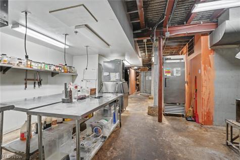 2097 Front Street Cuyahoga Falls OH 44221