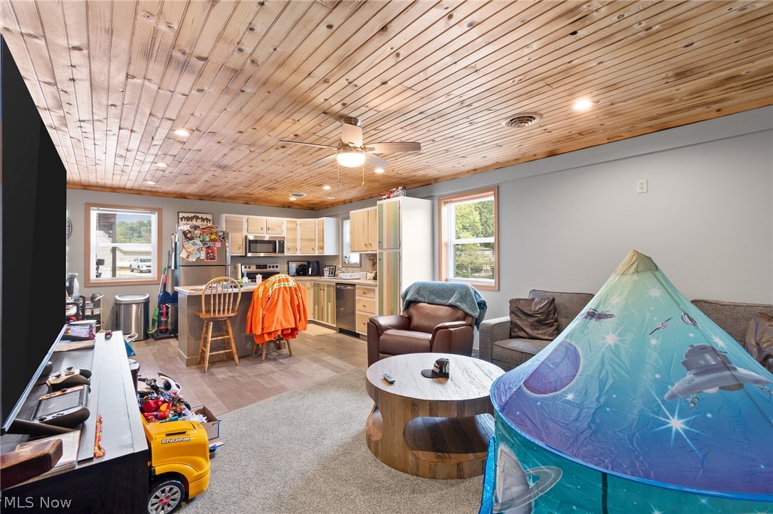 1458 Magnolia Road SW Dellroy OH 44620