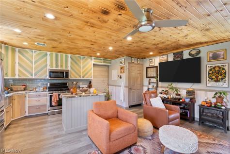 1458 Magnolia Road SW Dellroy OH 44620