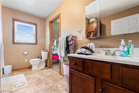 1458 Magnolia Road SW Dellroy OH 44620