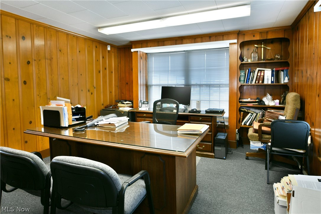 48 W Liberty Street Hubbard OH 44425