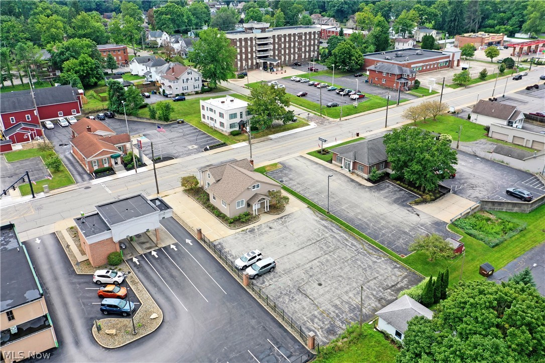48 W Liberty Street Hubbard OH 44425