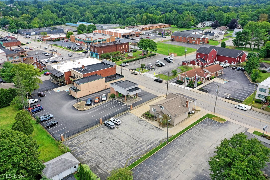 48 W Liberty Street Hubbard OH 44425