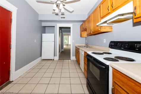 5612 Linwood Avenue Cleveland OH 44103