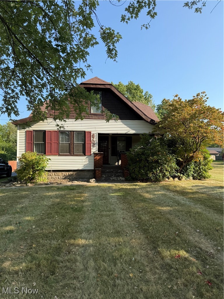 8703 E Market Street Howland OH 44484