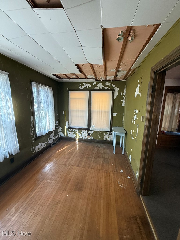 8703 E Market Street Howland OH 44484