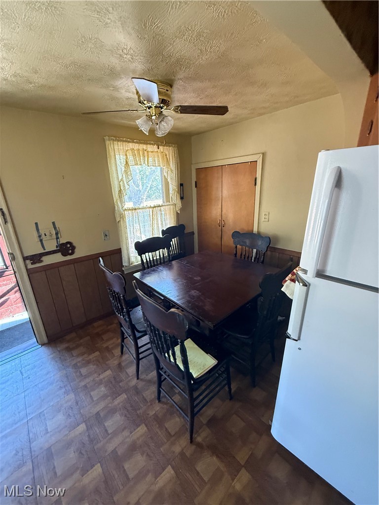 8703 E Market Street Howland OH 44484