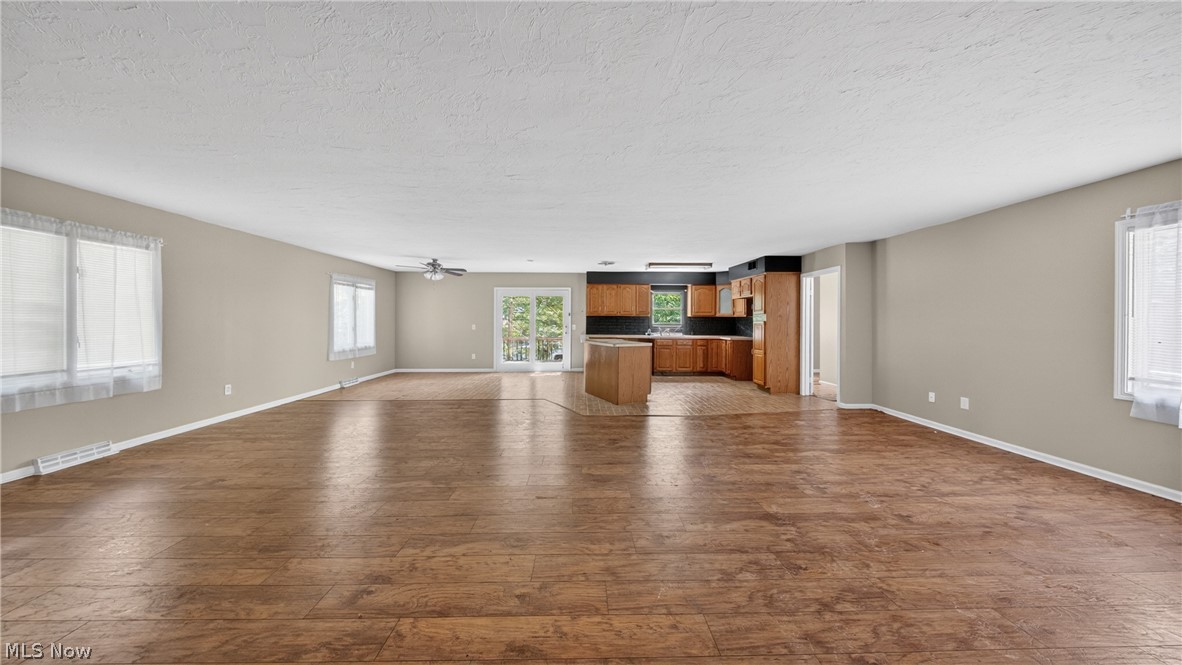 29369 Lorain Road North Olmsted OH 44070