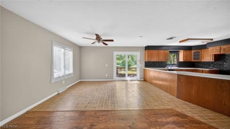 29369 Lorain Road North Olmsted OH 44070