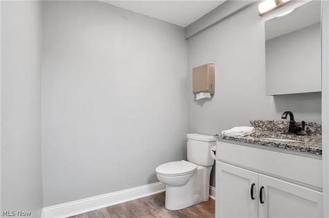 1337 Commerce Drive Stow OH 44224