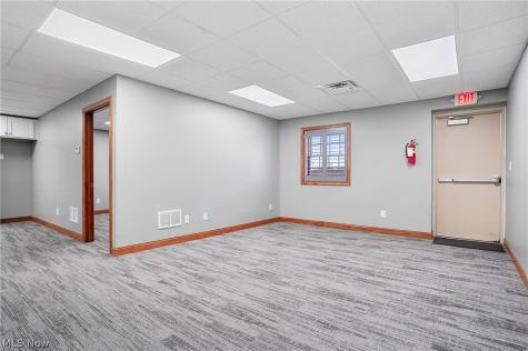1337 Commerce Drive Stow OH 44224