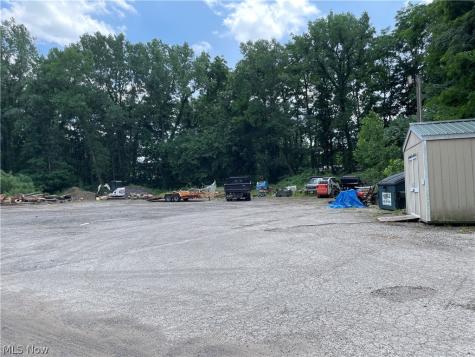 20 N Main Street Munroe Falls OH 44262