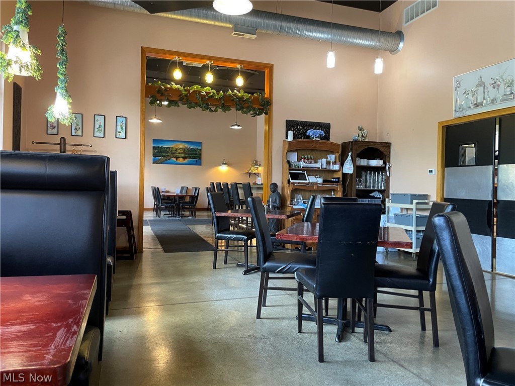 20 N Main Street Munroe Falls OH 44262
