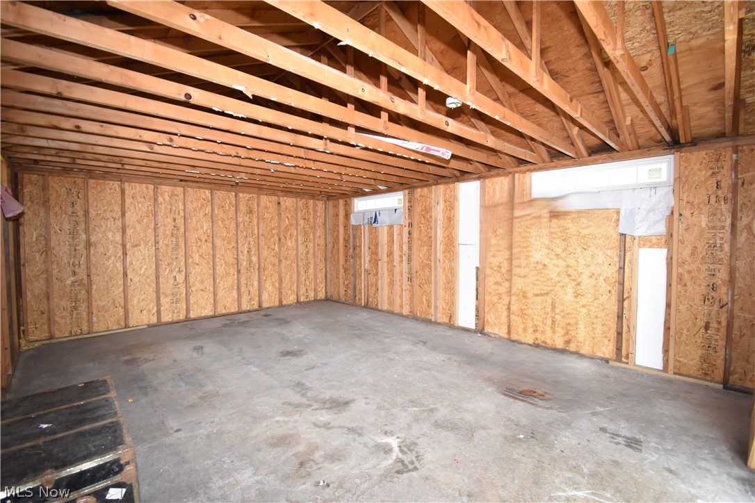 134 North Main Street Hubbard OH 44425