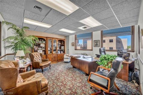 520 Broadway Lorain OH 44052