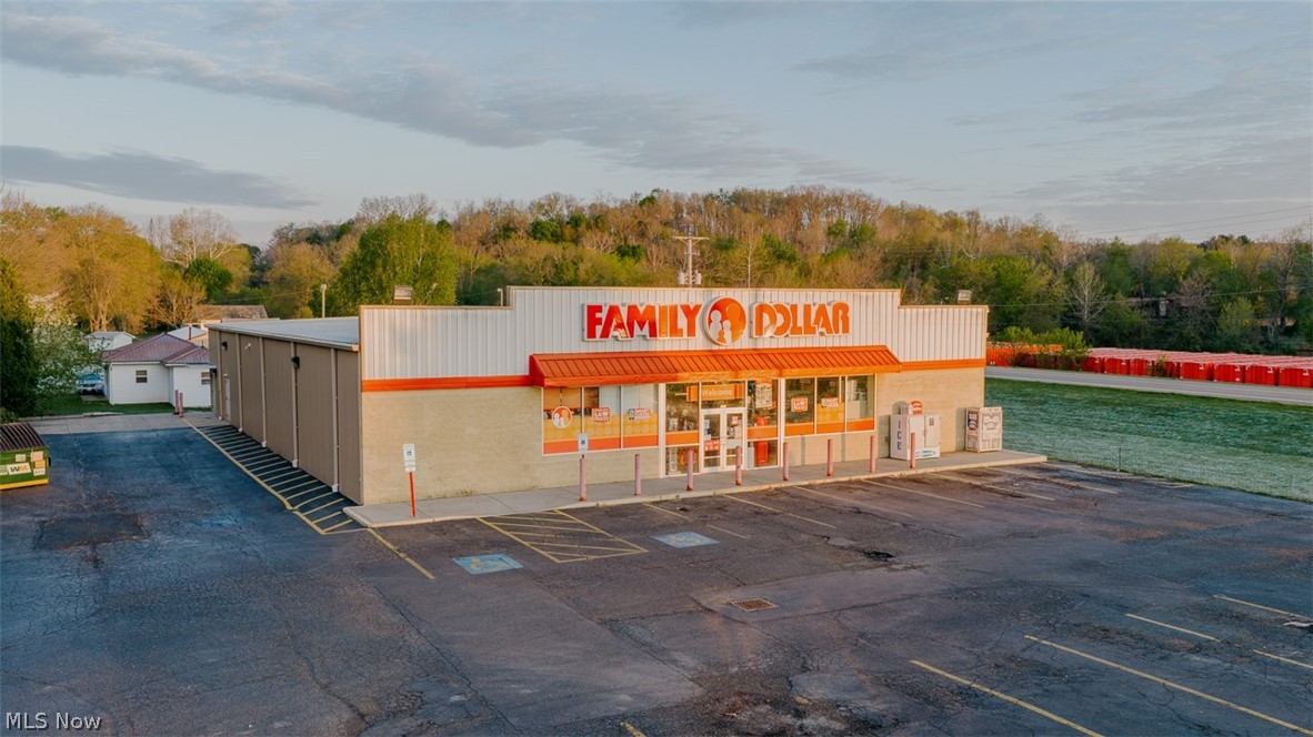 207 Carrollton Street Malvern OH 43986