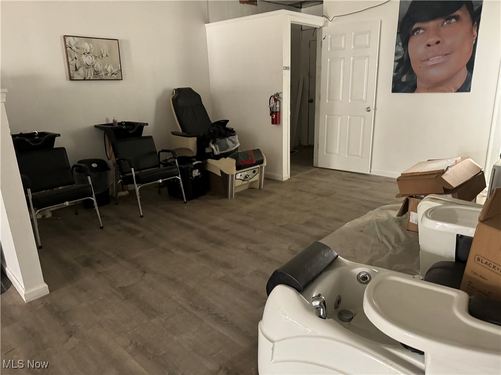 3990-94 E 131st Street Cleveland OH 44105