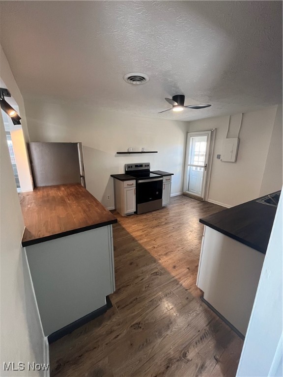 129 E 9th Street Lorain OH 44052