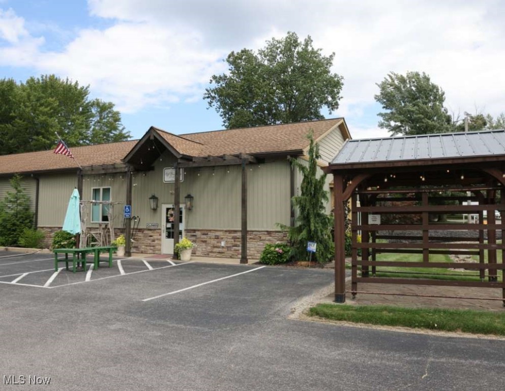 420 N Ridge Road W Lorain OH 44053