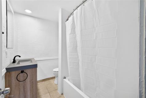 1906 3rd Street Cuyahoga Falls OH 44221