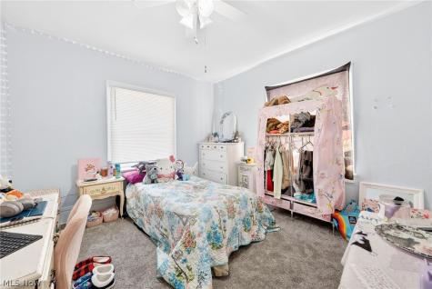 1906 3rd Street Cuyahoga Falls OH 44221