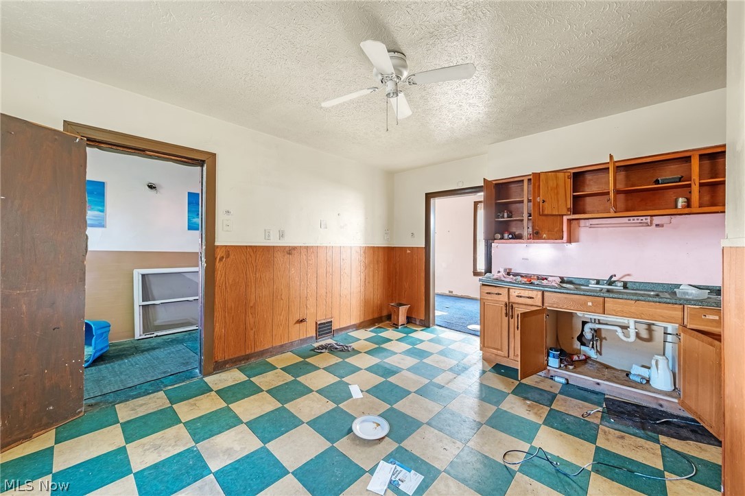 7920 Saint Clair Avenue Cleveland OH 44103