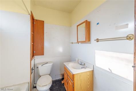 7920 Saint Clair Avenue Cleveland OH 44103
