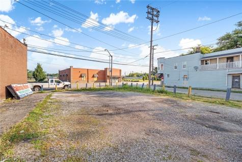 7920 Saint Clair Avenue Cleveland OH 44103