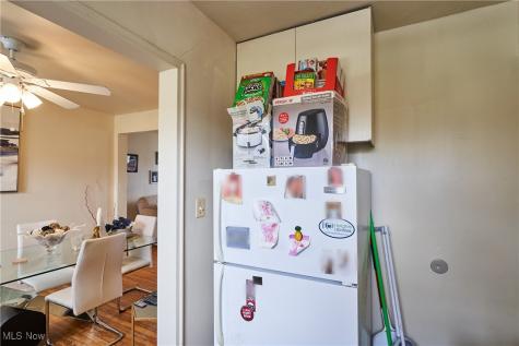 1608 Coventry Road East Cleveland OH 44118