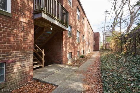 1608 Coventry Road East Cleveland OH 44118