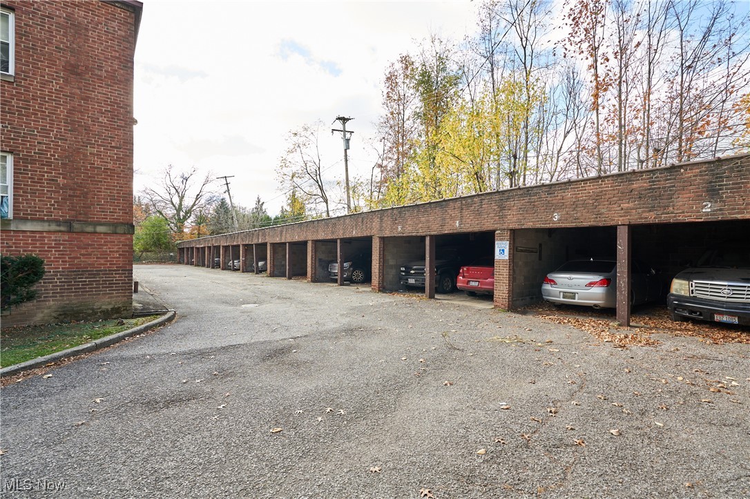 1608 Coventry Road East Cleveland OH 44118