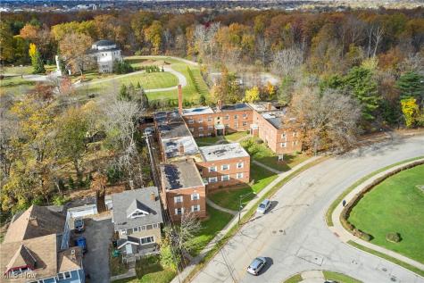 1608 Coventry Road East Cleveland OH 44118