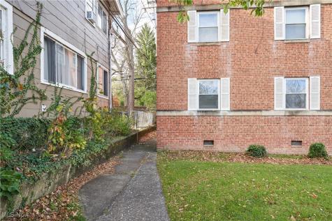 1608 Coventry Road East Cleveland OH 44118