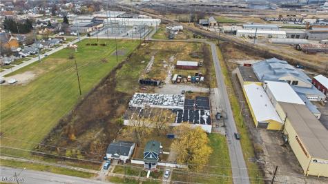 3158 Omaha Avenue Lorain OH 44055