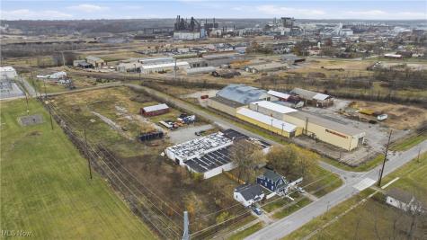 3158 Omaha Avenue Lorain OH 44055